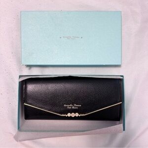 NEW Samantha Thavasa Petit Choice Black/Gold Wallet